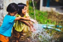 Không nỡ để con khổ, sau này xã hội sẽ khiến trẻ chịu khổ nhiều hơn